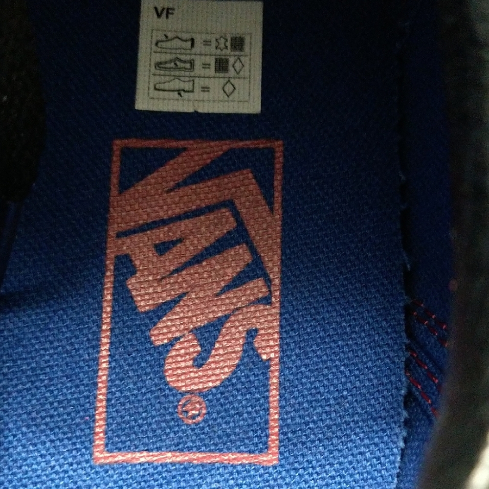 Vans Low-Top Sneakers in Black with Red and Purple Accents - Picture 12 of 12